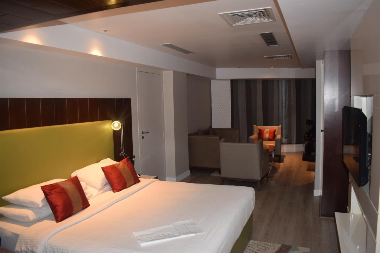 Country Inns & Suites By Radisson Манипала Экстерьер фото